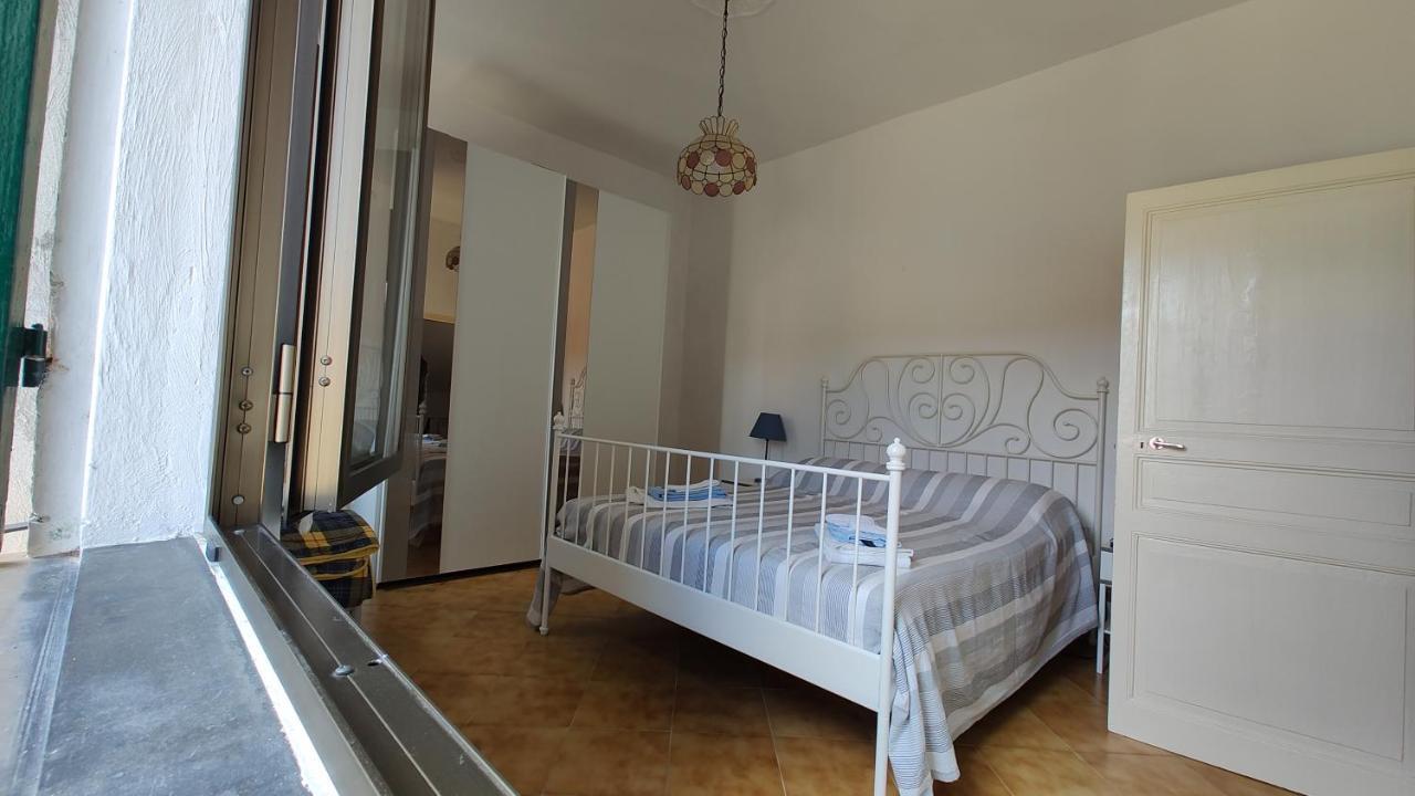 Countryhouse Traversa Du Furnu Imperia Exterior foto