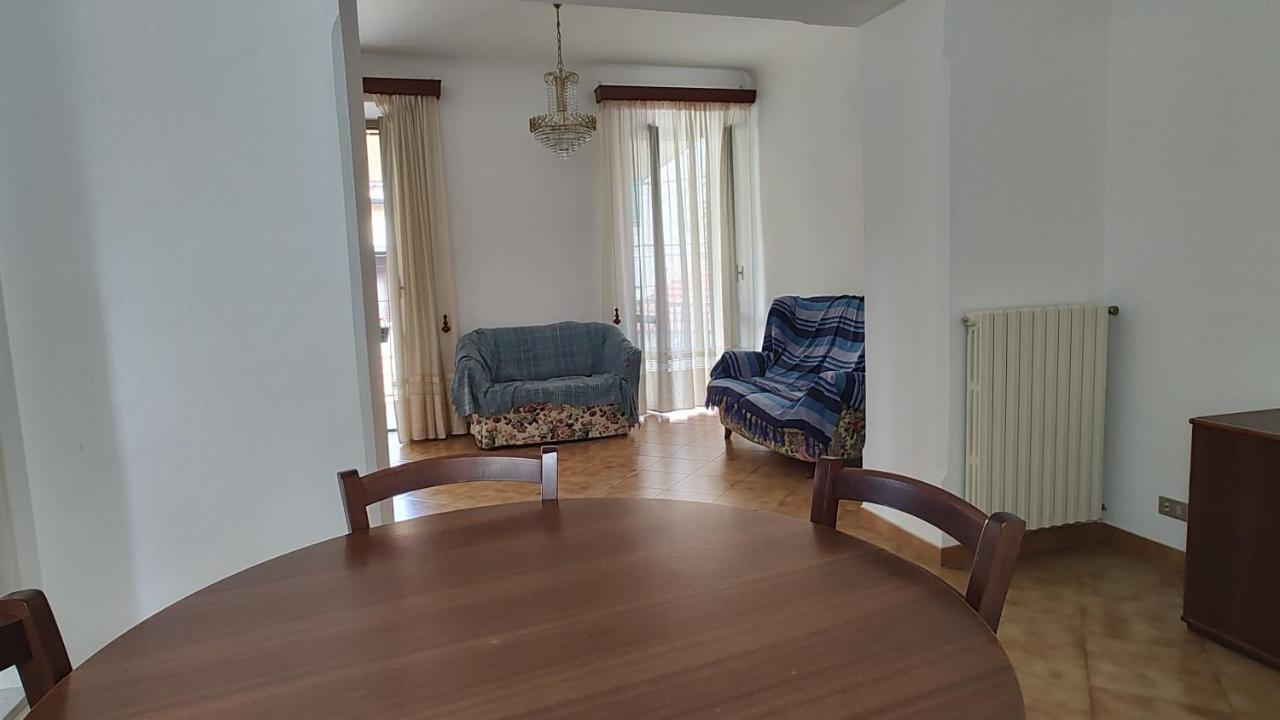 Countryhouse Traversa Du Furnu Imperia Exterior foto