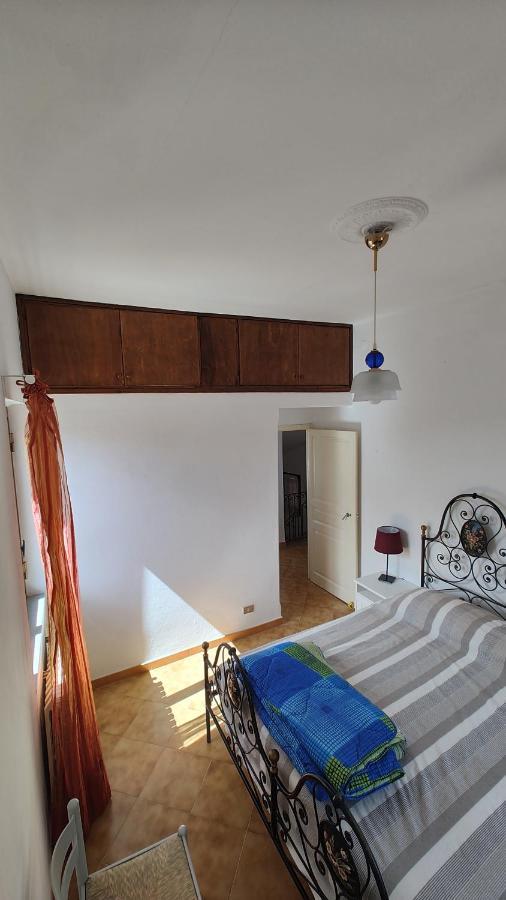 Countryhouse Traversa Du Furnu Imperia Exterior foto